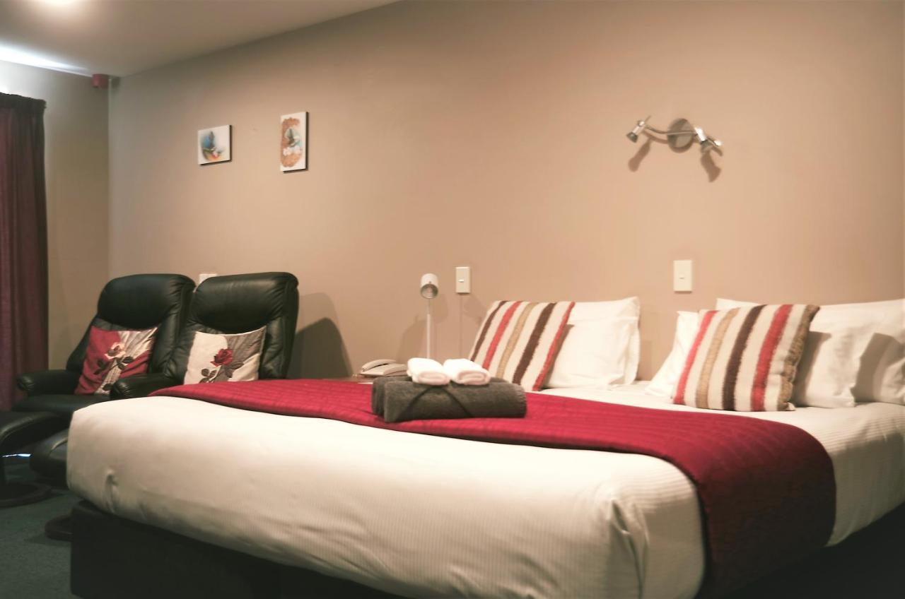 Phoenix Motels Temuka Екстер'єр фото
