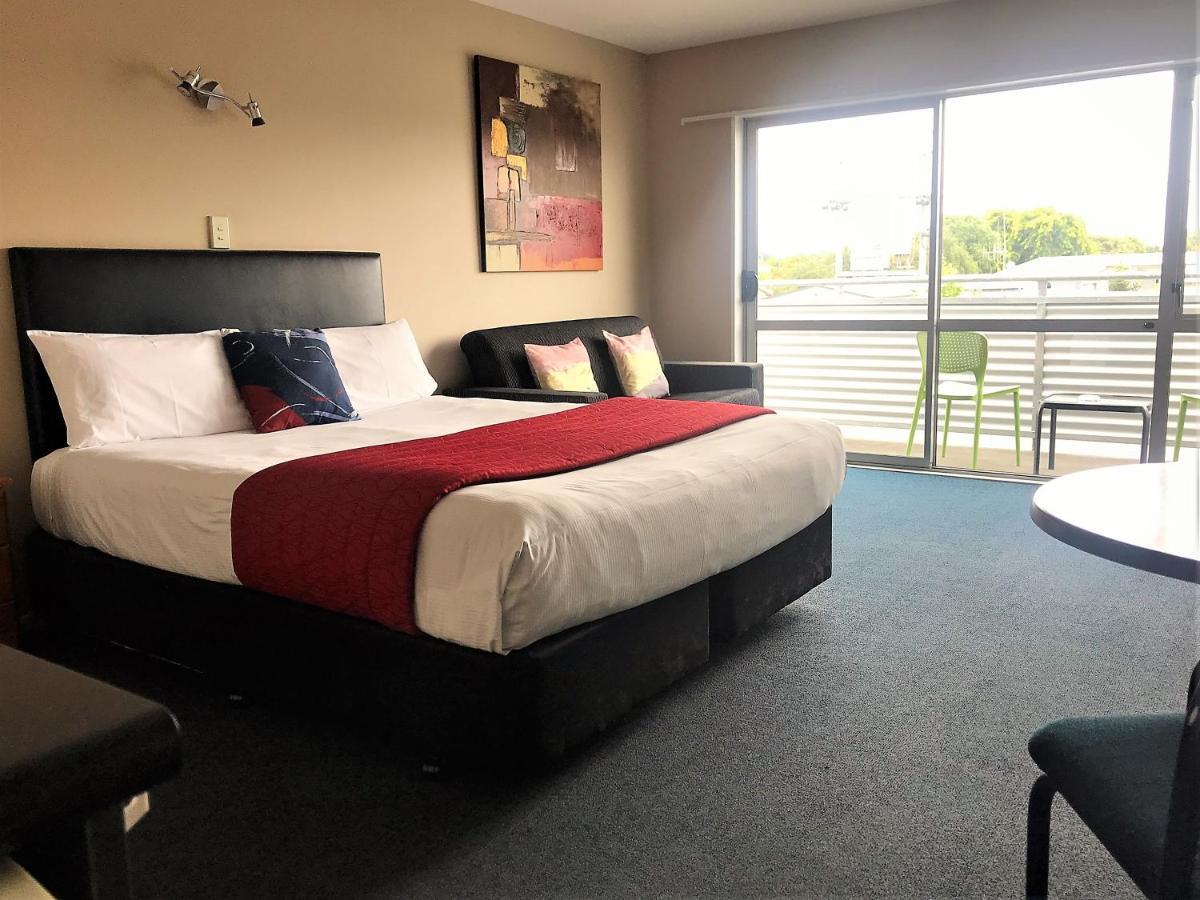 Phoenix Motels Temuka Екстер'єр фото