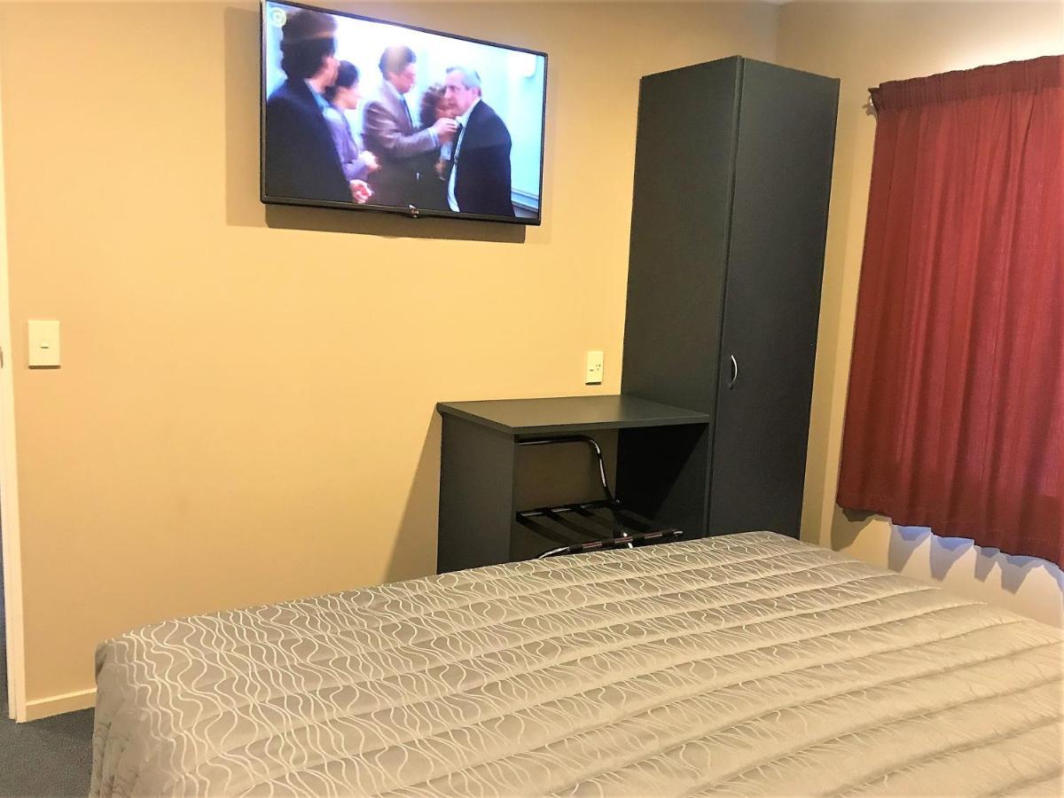 Phoenix Motels Temuka Екстер'єр фото