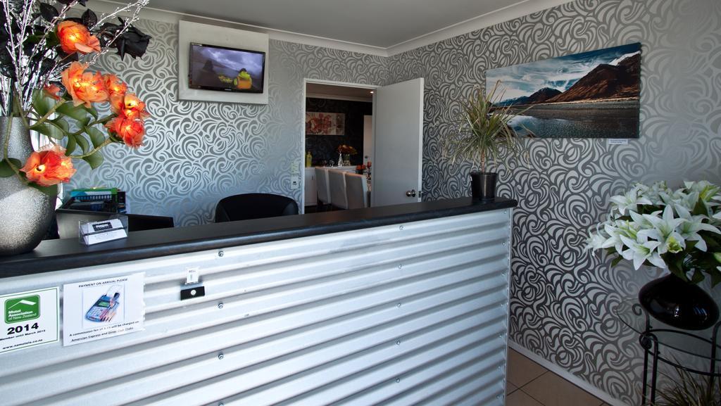 Phoenix Motels Temuka Екстер'єр фото