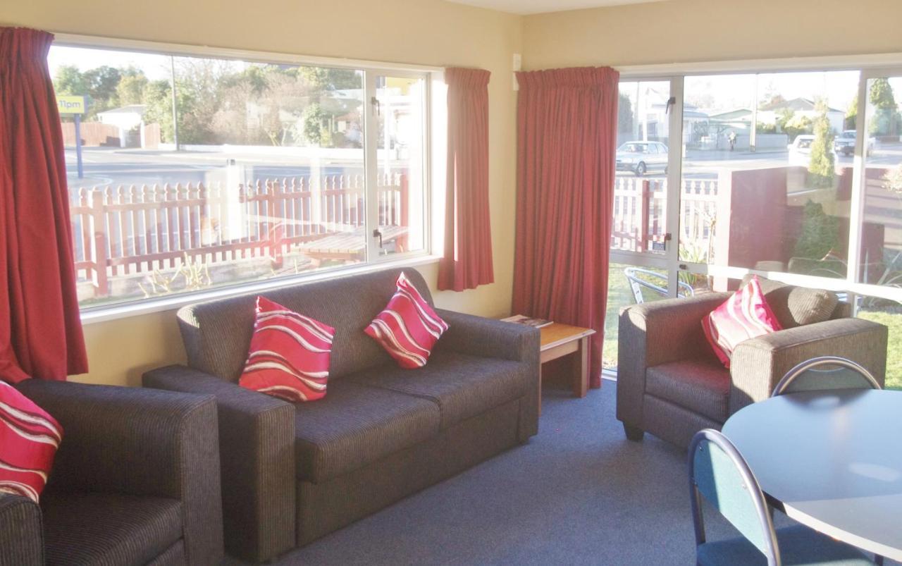 Phoenix Motels Temuka Екстер'єр фото
